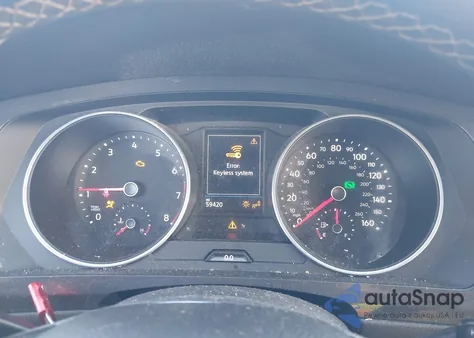 2021 Volkswagen Tiguan 2.0T Se/2.0T Se R-Line Black/2.0T Sel z USA, uszkodzony, nr VIN 3VV3B7AX1MM086600